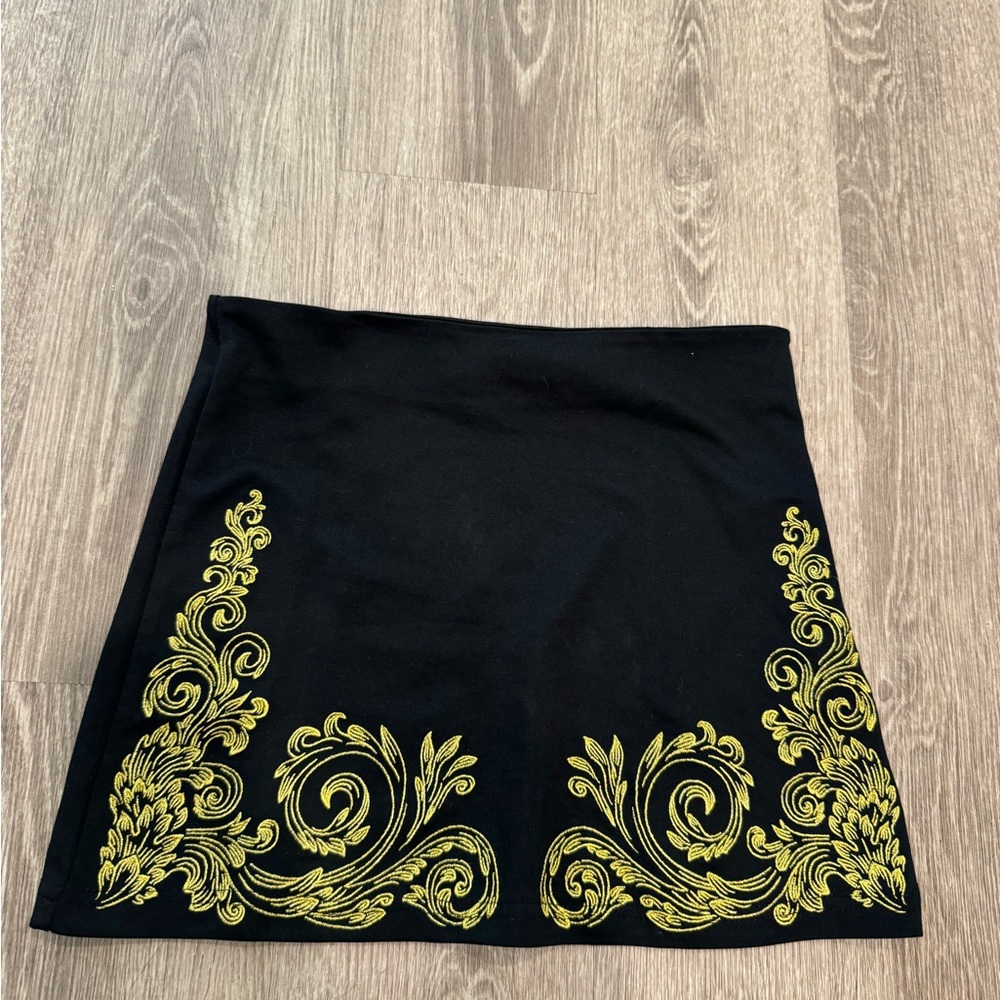 Elegant Black Mini Skirt with Gold Embroidery